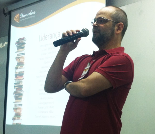 Participação do Psicólogo Filinto Coelho no XIV Fórum de Estudantes